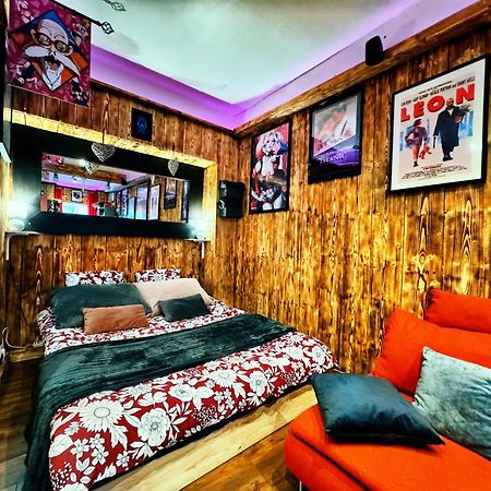 Crecy-la-Chapelle Romantic Room - Studio Jardin - Proche Disneyland Paris מראה חיצוני תמונה
